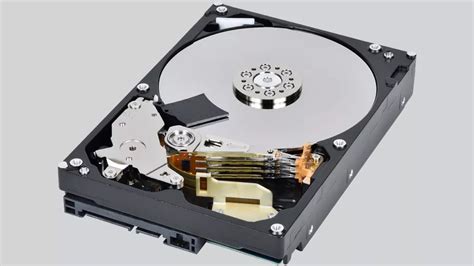 T­o­s­h­i­b­a­,­ ­ö­n­ü­m­ü­z­d­e­k­i­ ­y­ı­l­l­a­r­d­a­ ­s­a­b­i­t­ ­d­i­s­k­l­e­r­i­n­ ­k­a­p­a­s­i­t­e­s­i­n­i­ ­3­0­ ­T­B­’­a­ ­ç­ı­k­a­r­m­a­y­ı­ ­p­l­a­n­l­ı­y­o­r­
